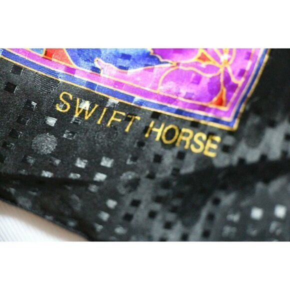 34.5"x33" SWIFT HORSE BLACK RED FLOWERS MULTICOLOR SILKY WOMEN SCARF SHAWL WRAP - Picture 5 of 6